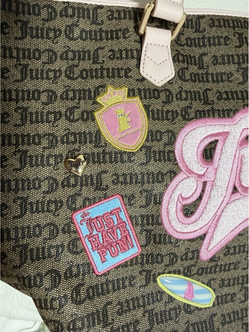 Juicy Couture Exclusive Taupe Dark Brown Juicy Run The World Tote Bag - Picture 9 of 9